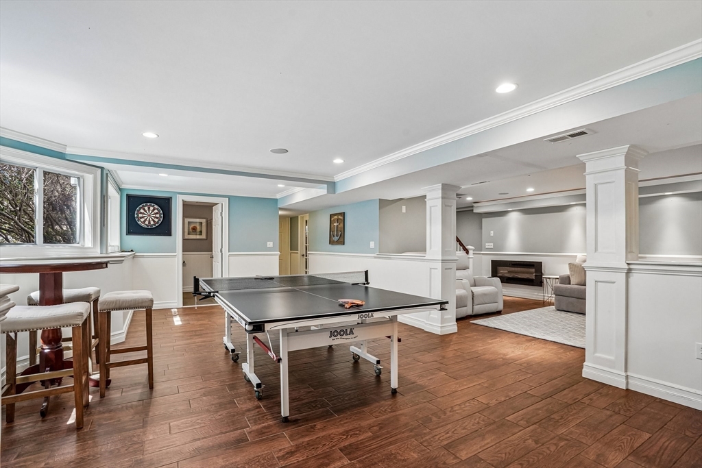 20 Walnut Hill Dr
