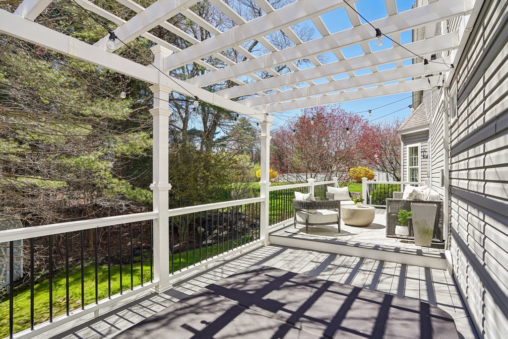 20 Walnut Hill Dr