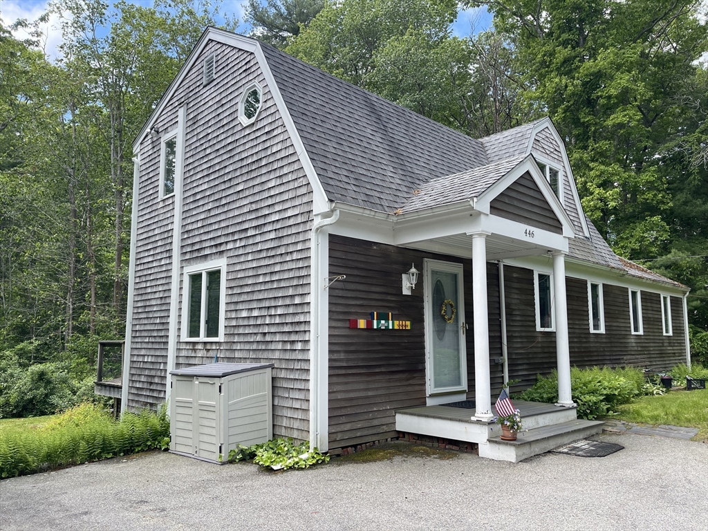 446 Grove