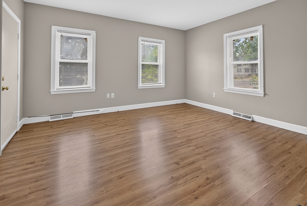 90 Oak Street # 1