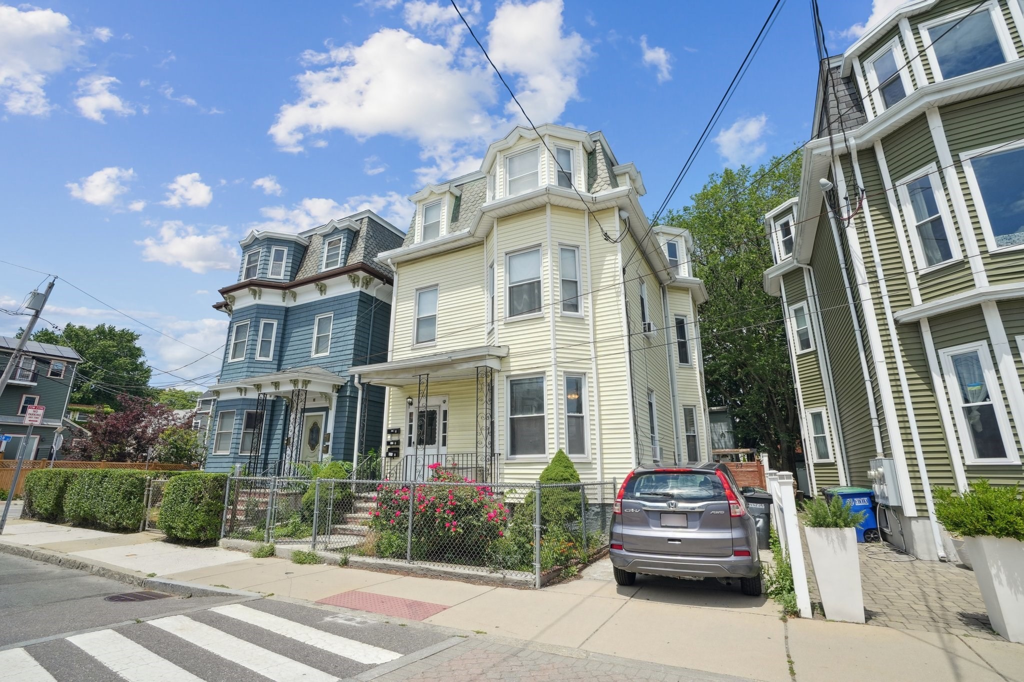 67 Concord Ave # 1