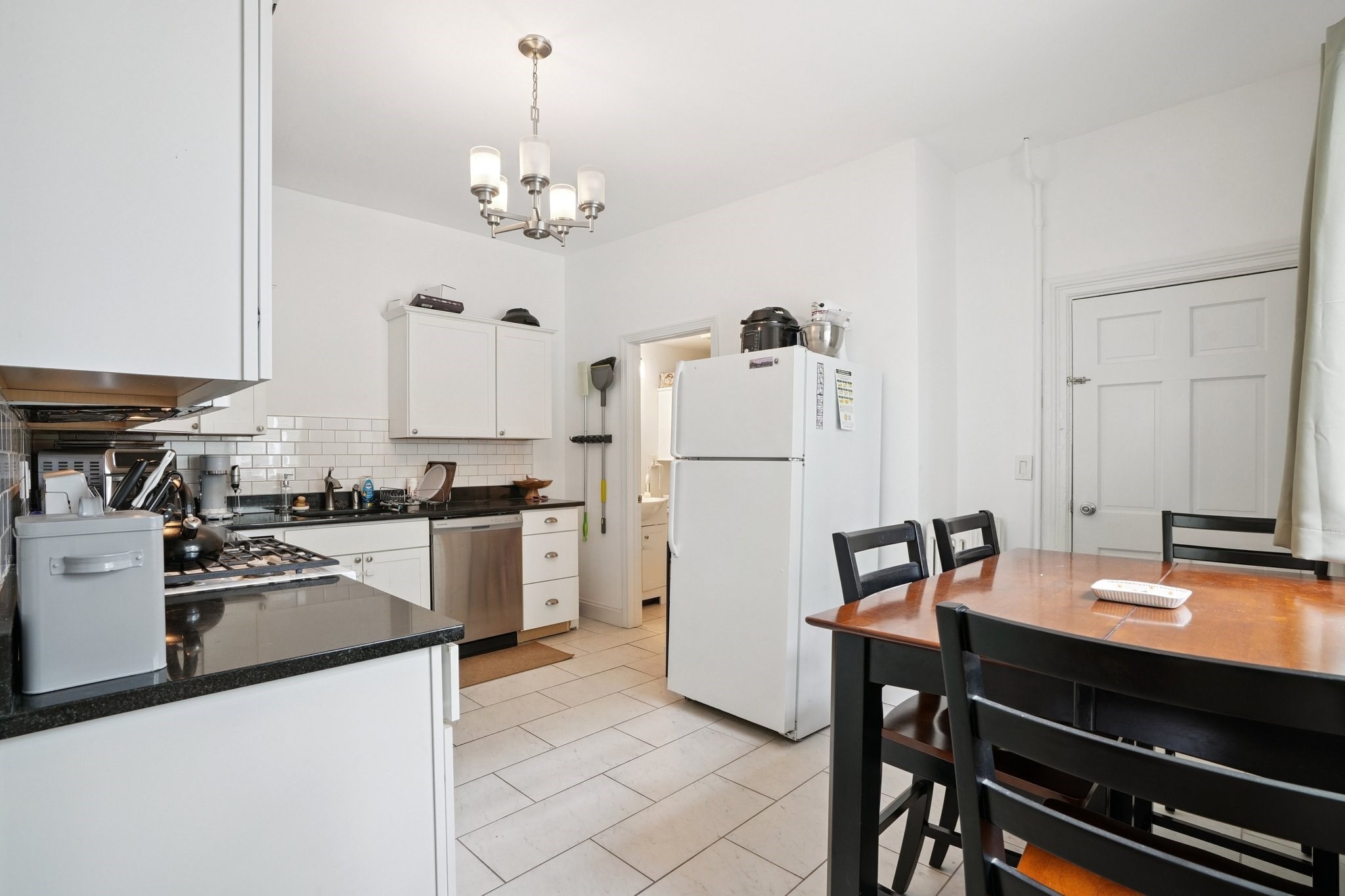 67 Concord Ave # 1
