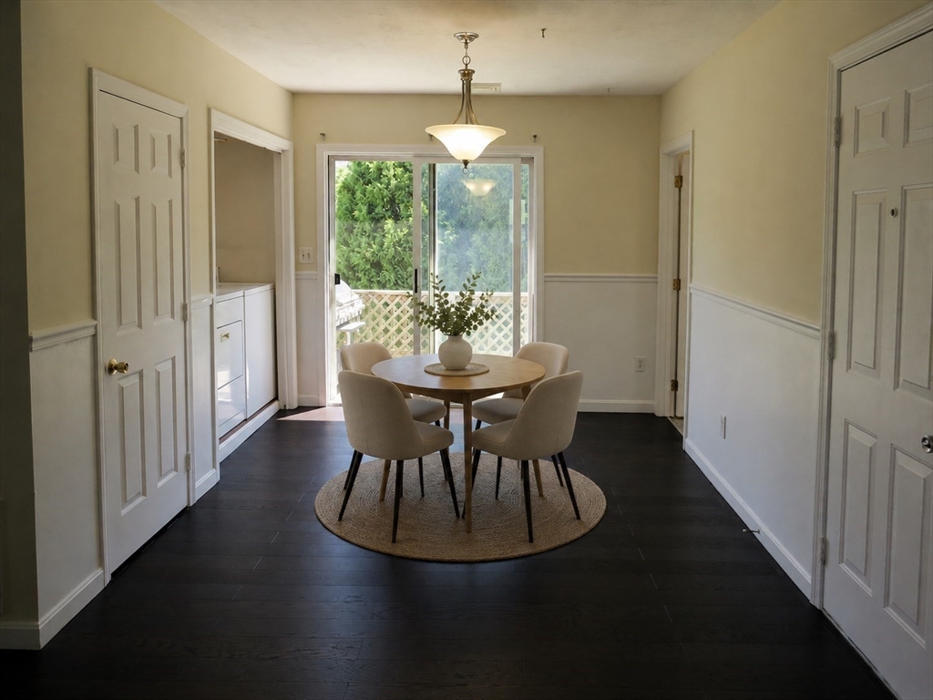 90 Oak St # 2