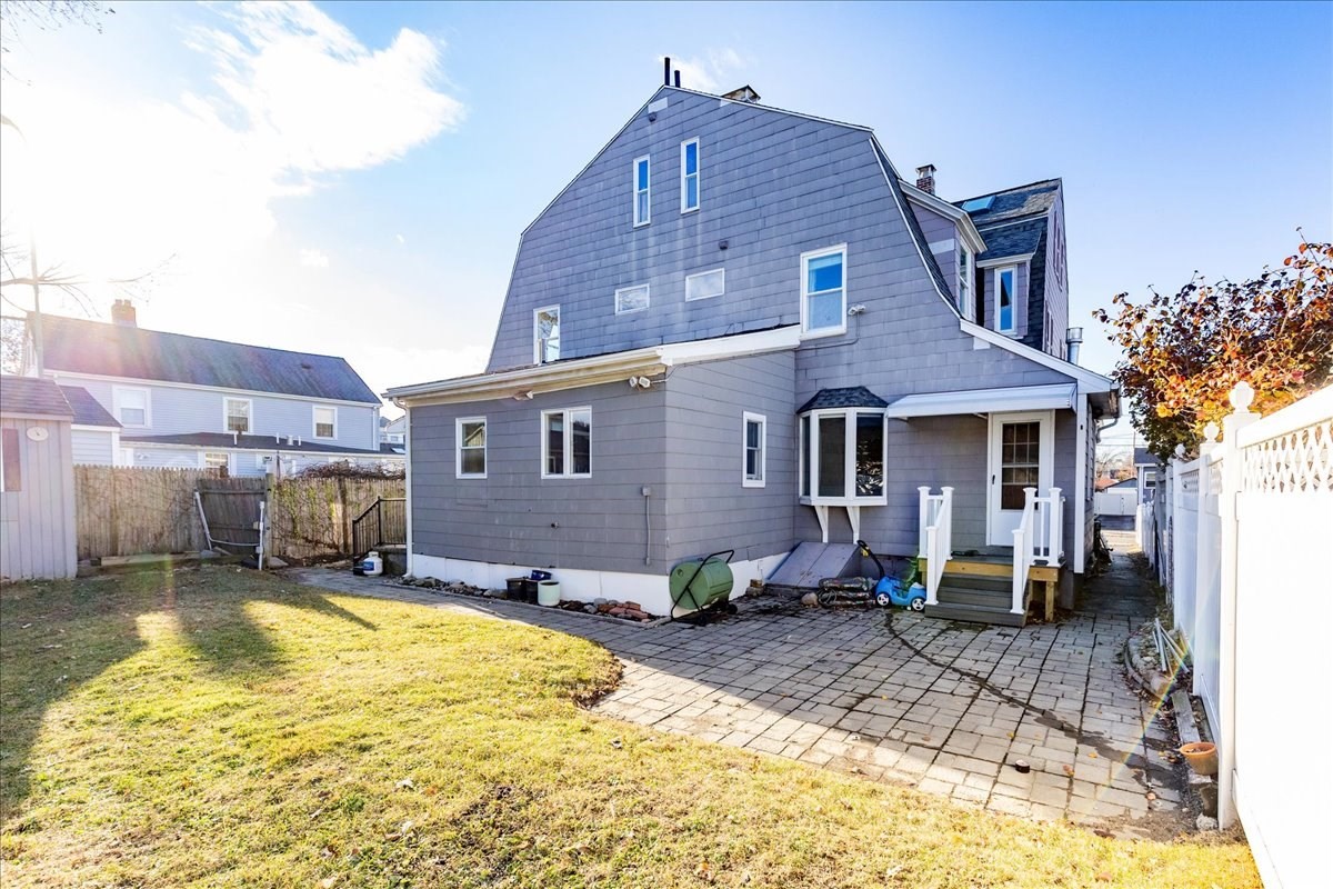 7 Lapham St # 7