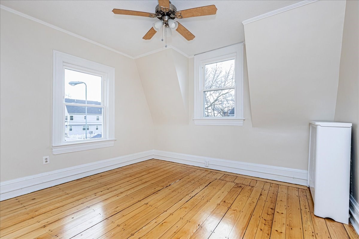 7 Lapham St # 7