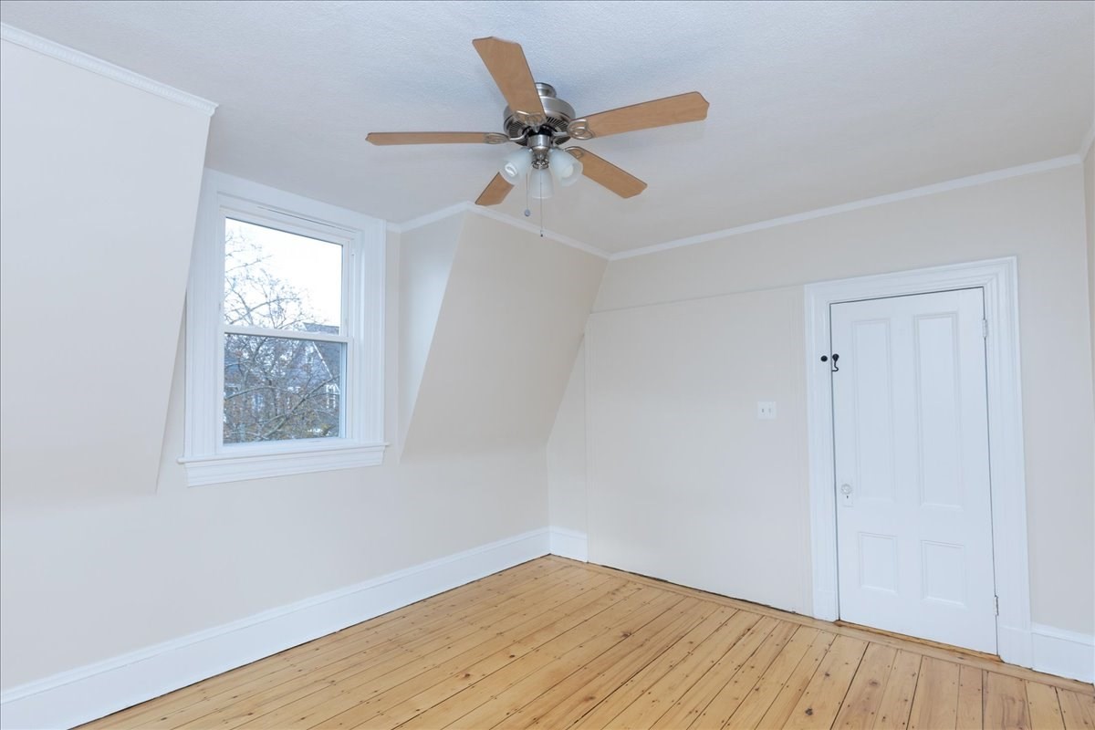 7 Lapham St # 7