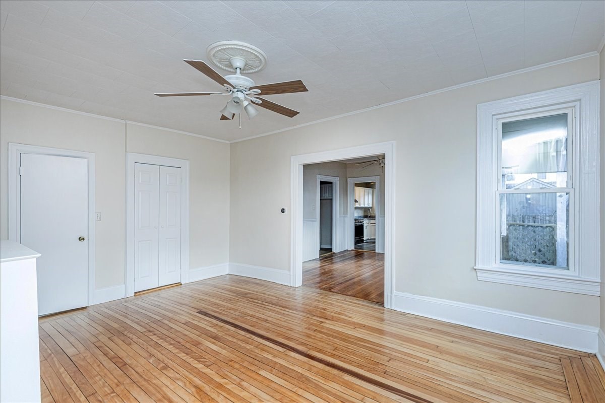 7 Lapham St # 7
