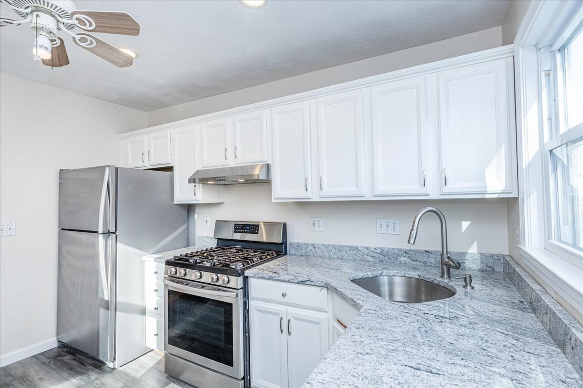 7 Lapham St # 7