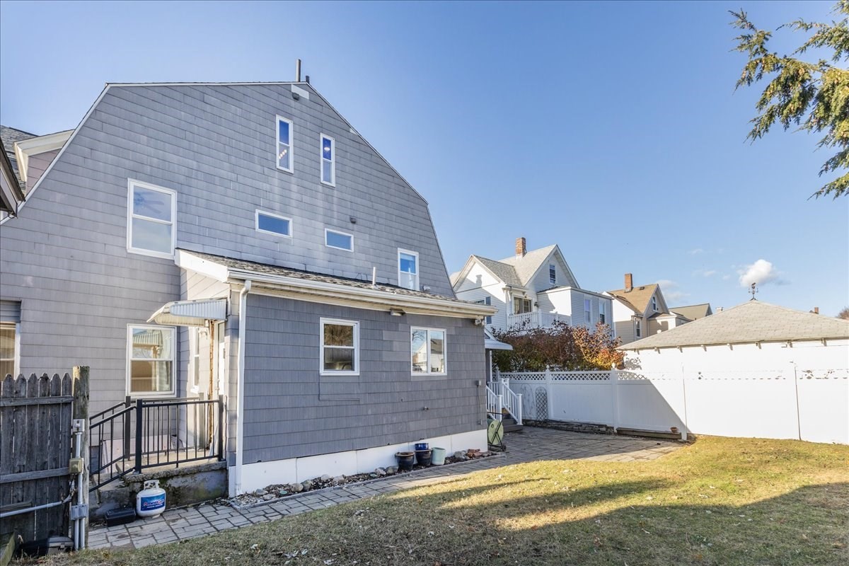 7 Lapham St # 7