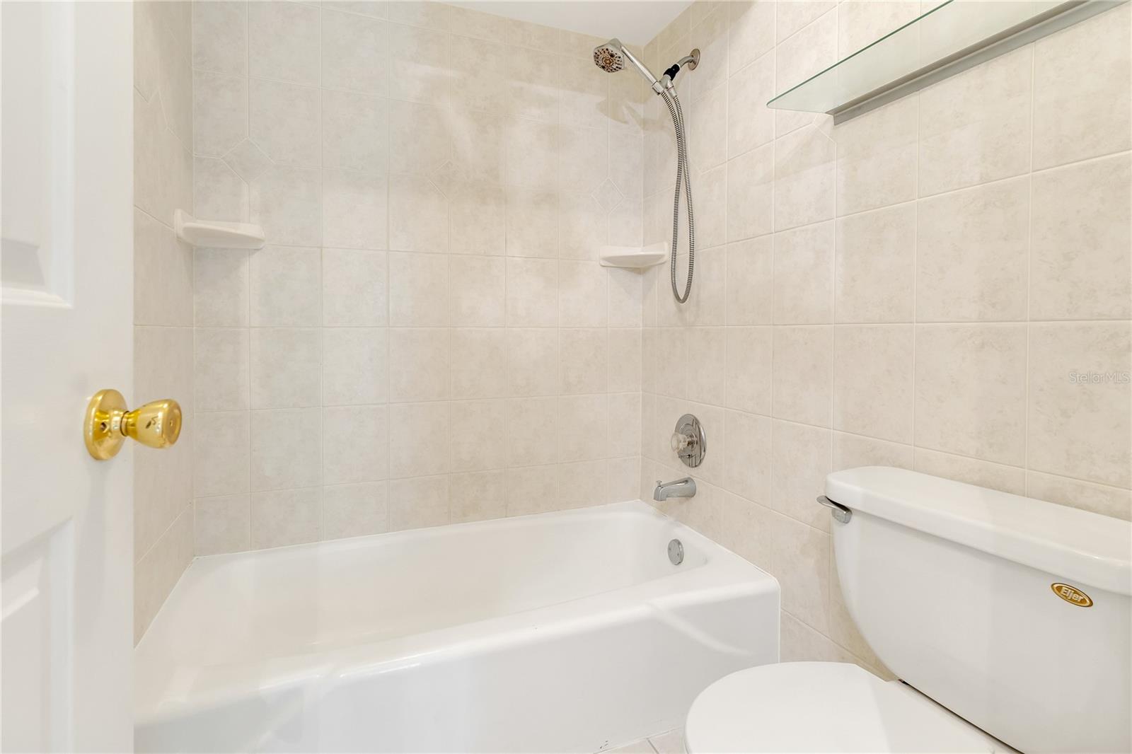 1218 HOWELL CREEK DRIVE