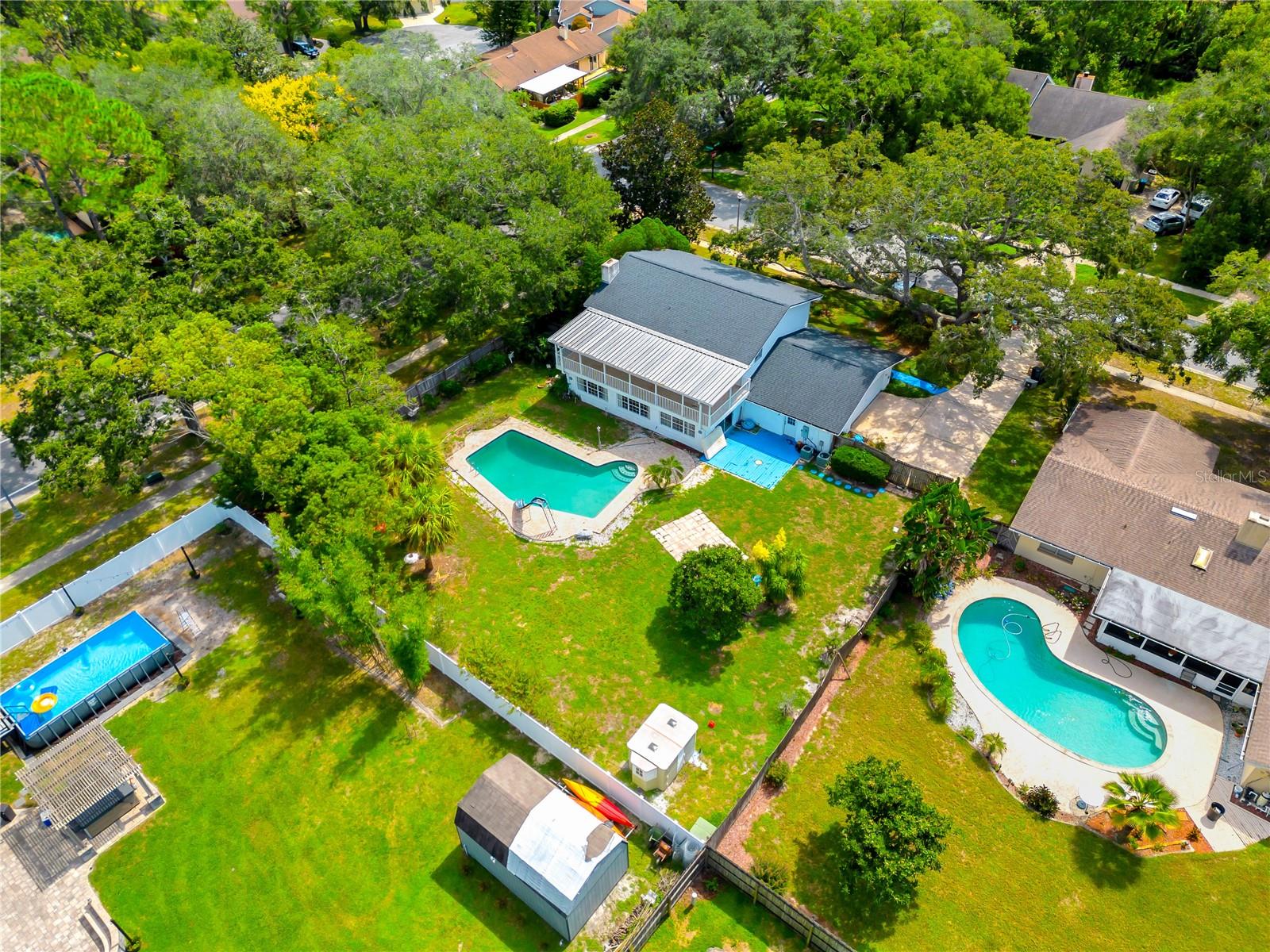 1218 HOWELL CREEK DRIVE