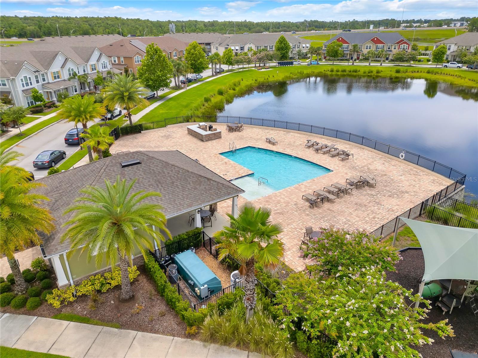 10027 RANDAL WALK ST