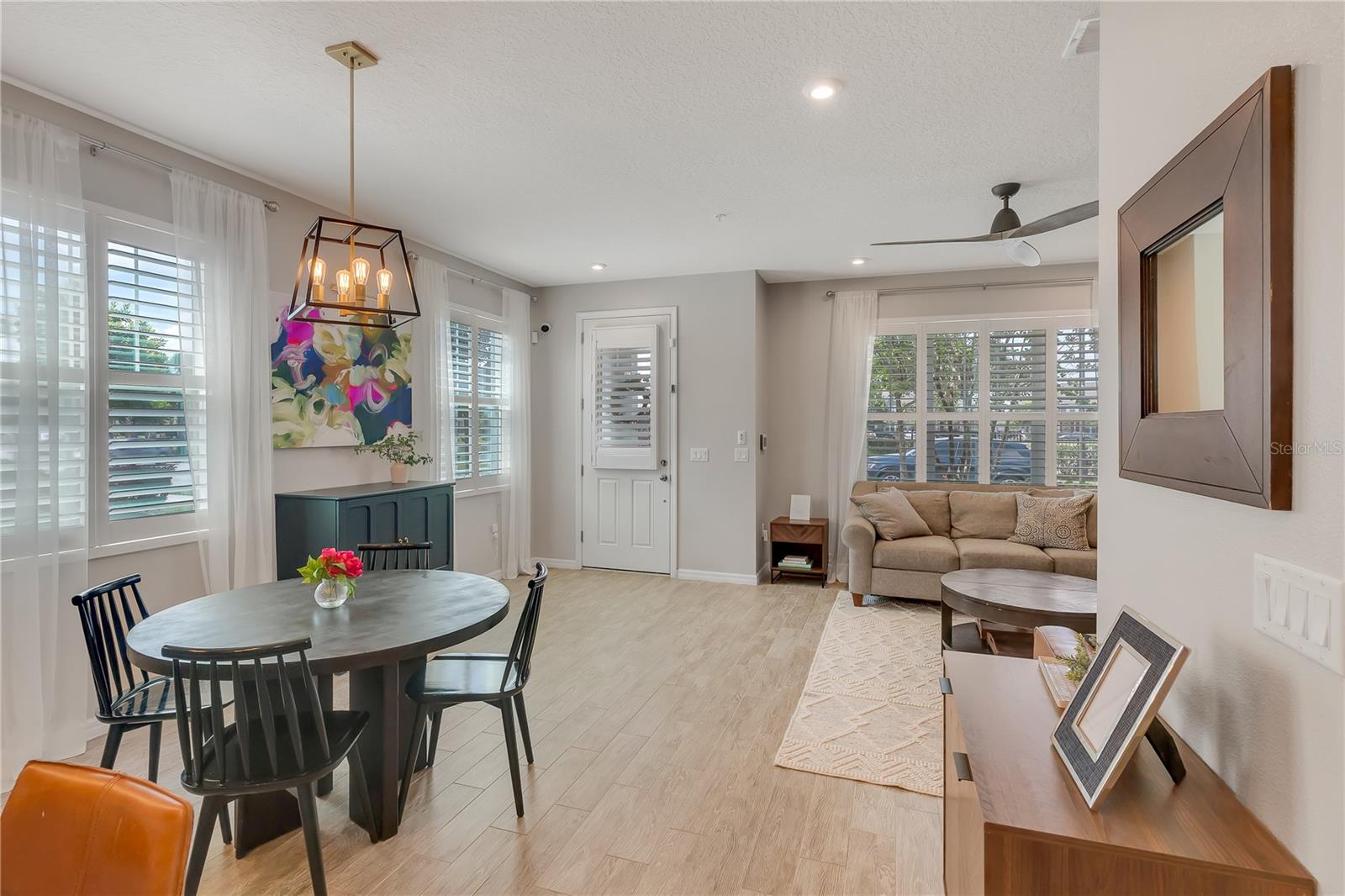 10027 RANDAL WALK ST