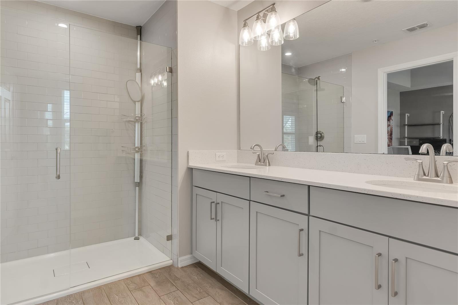 10027 RANDAL WALK ST