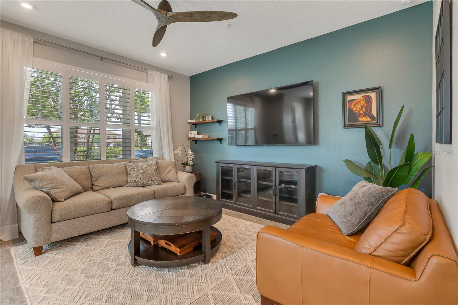 10027 RANDAL WALK ST