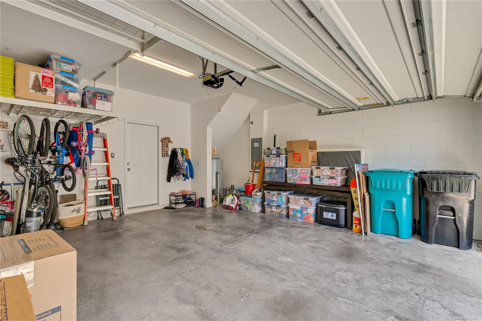 10027 RANDAL WALK ST