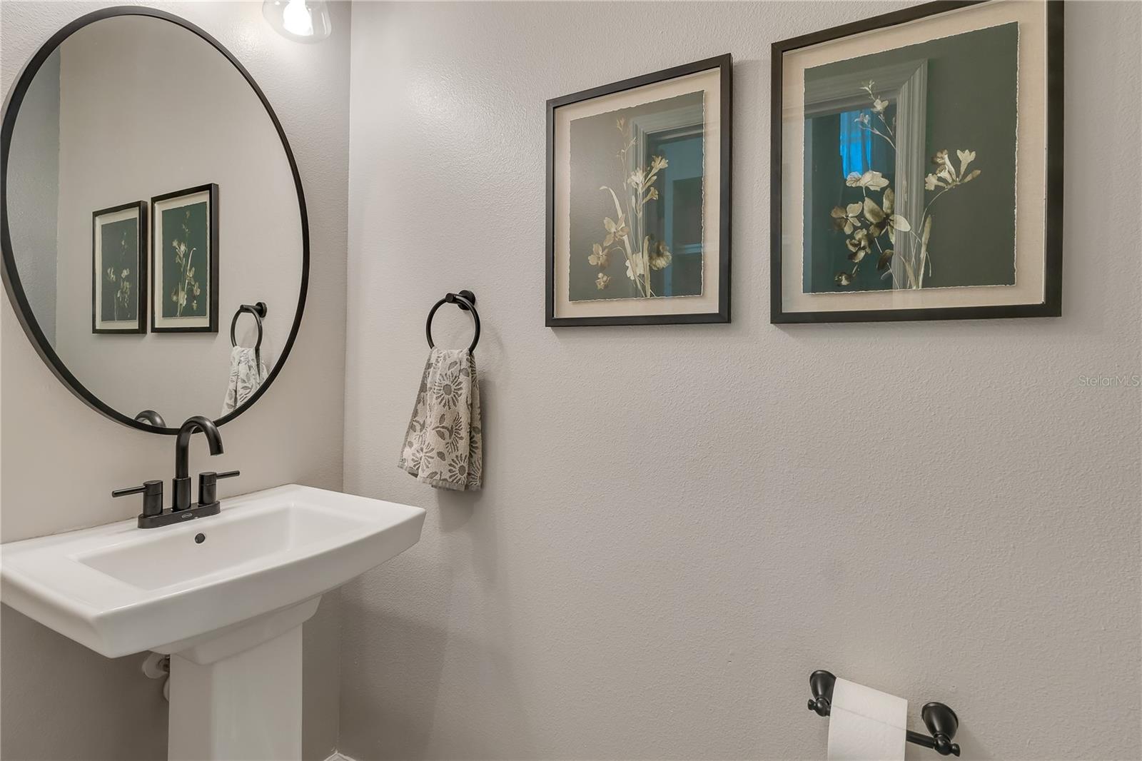 10027 RANDAL WALK ST