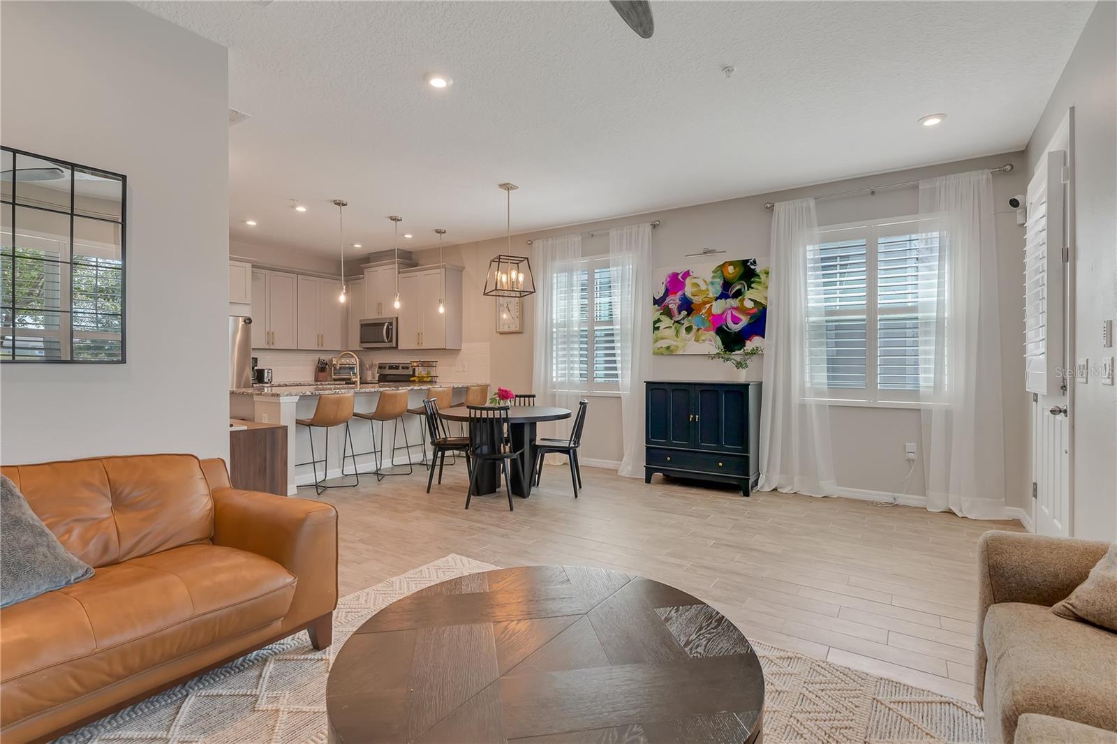 10027 RANDAL WALK ST