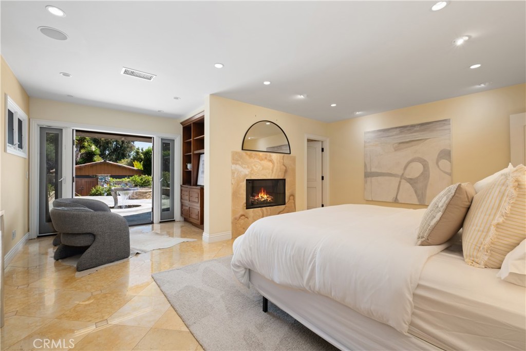 535 High Dr