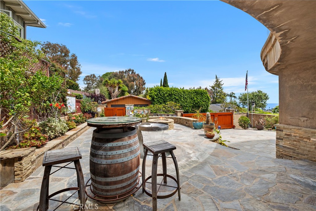 535 High Dr