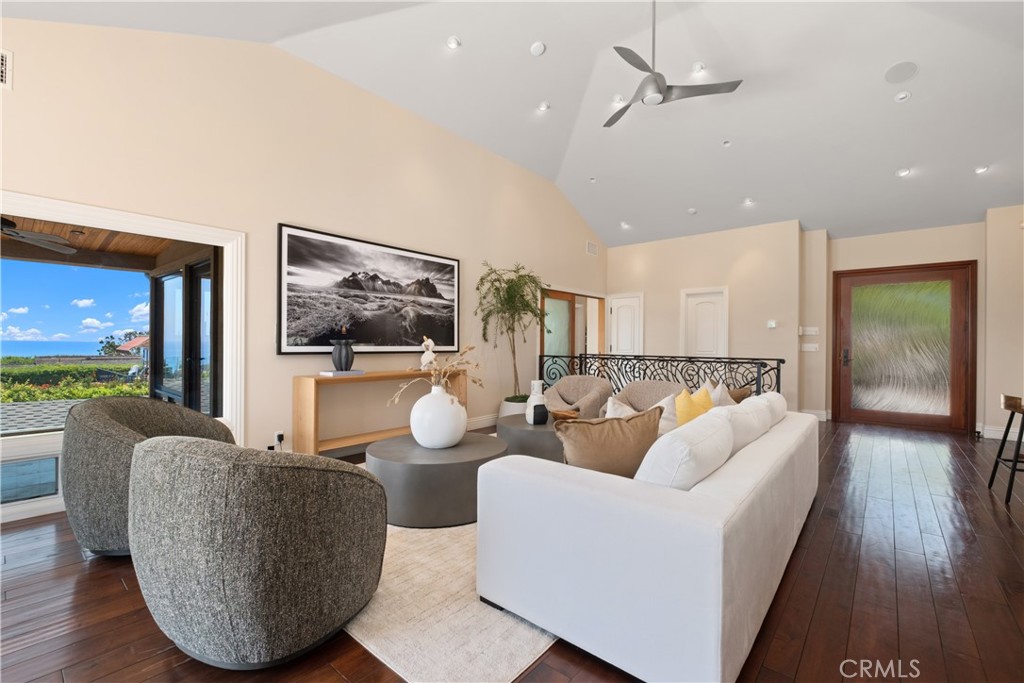 535 High Dr
