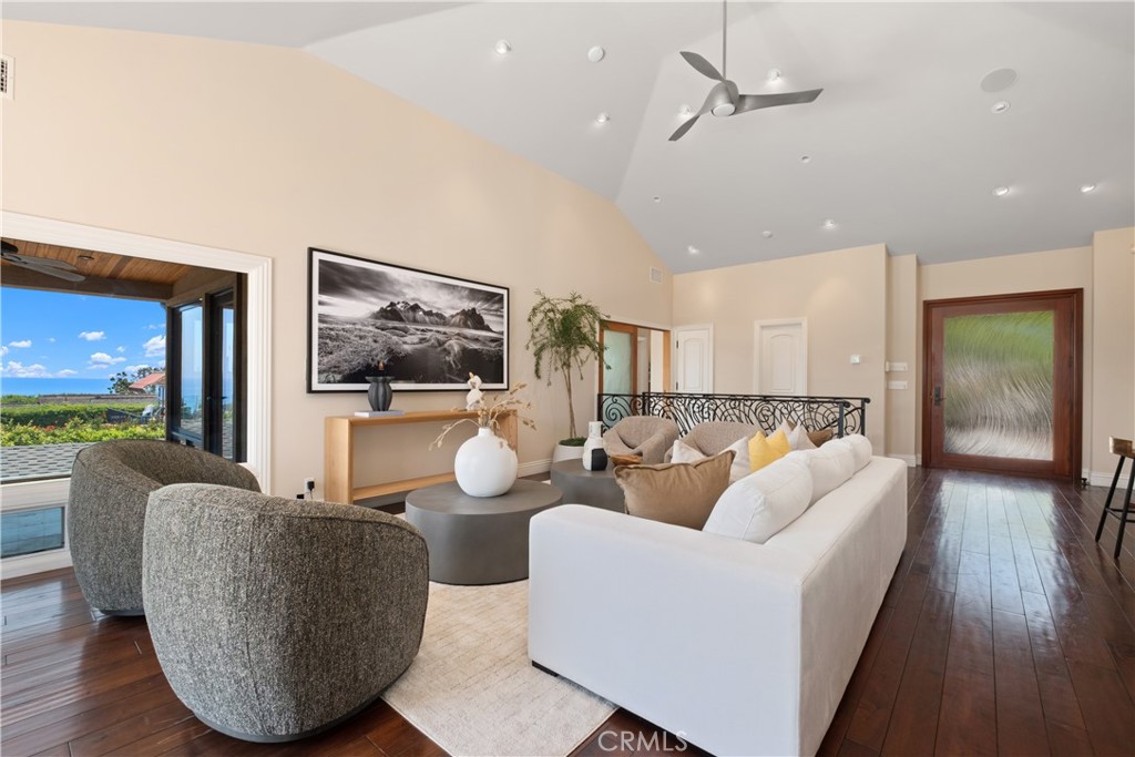 535 High Dr