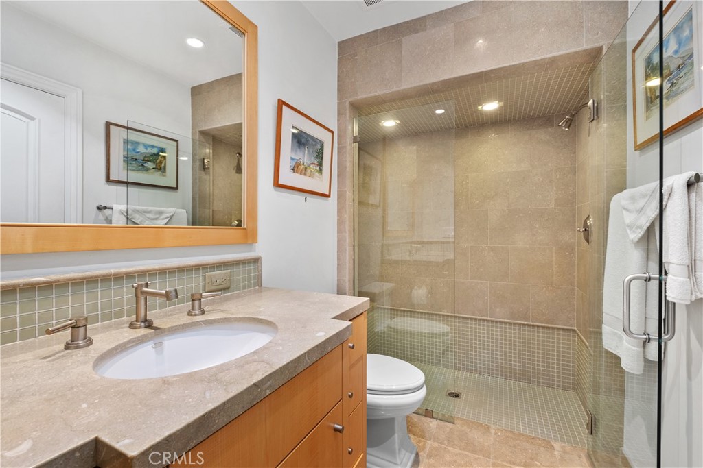 535 High Dr