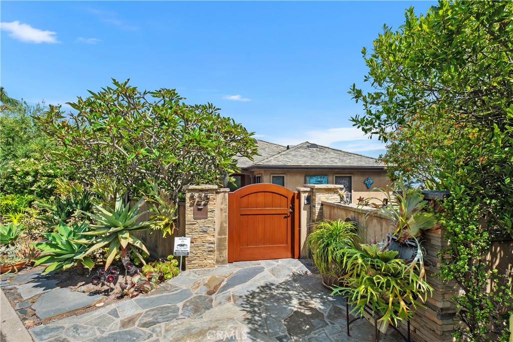 535 High Dr