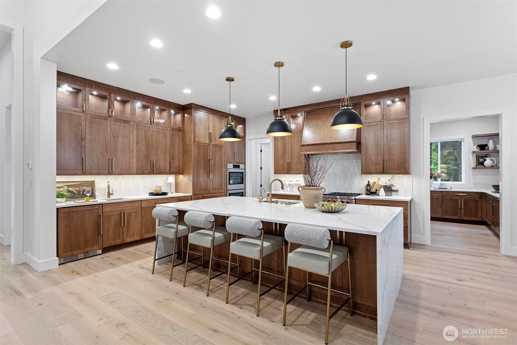 7107 254th Avenue NE