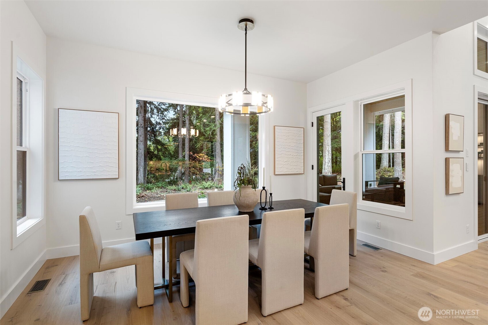 7107 254th Avenue NE