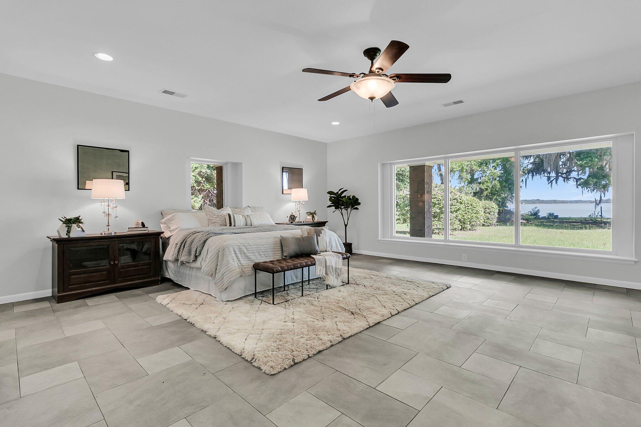 1085 Harts Bluff Road