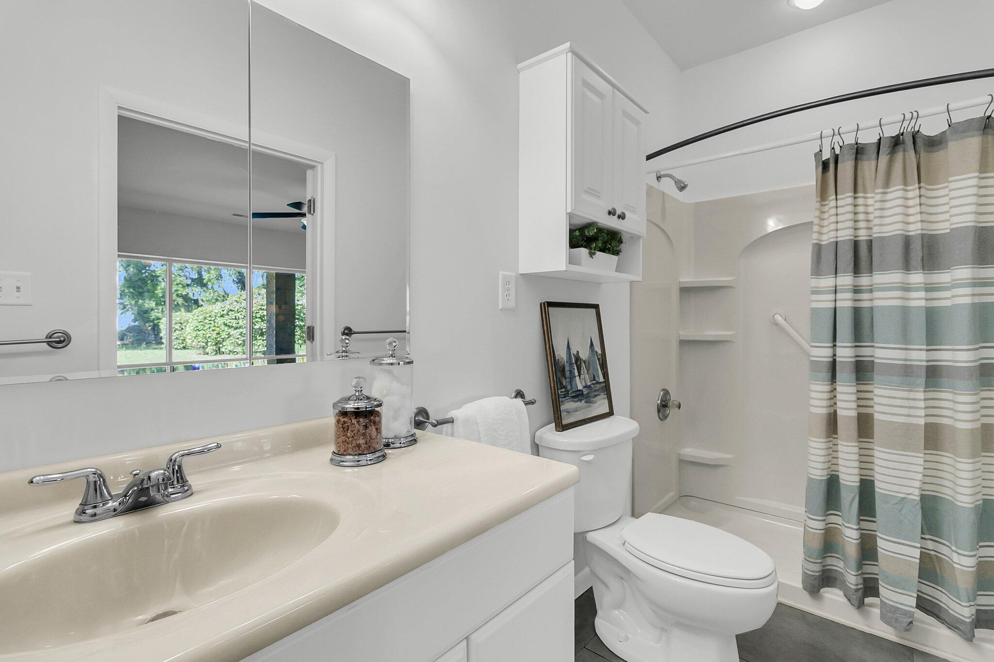1085 Harts Bluff Road