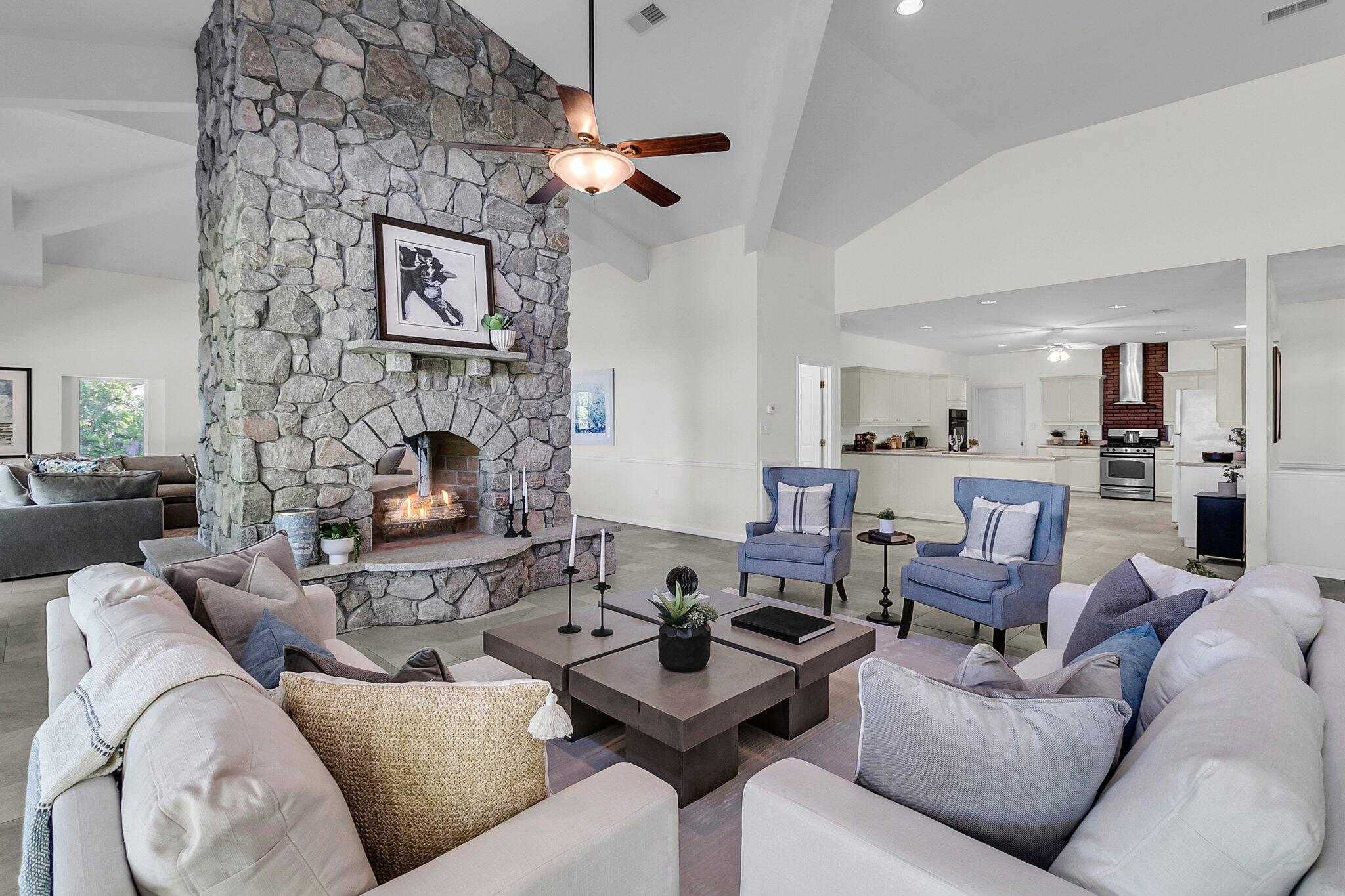 1085 Harts Bluff Road