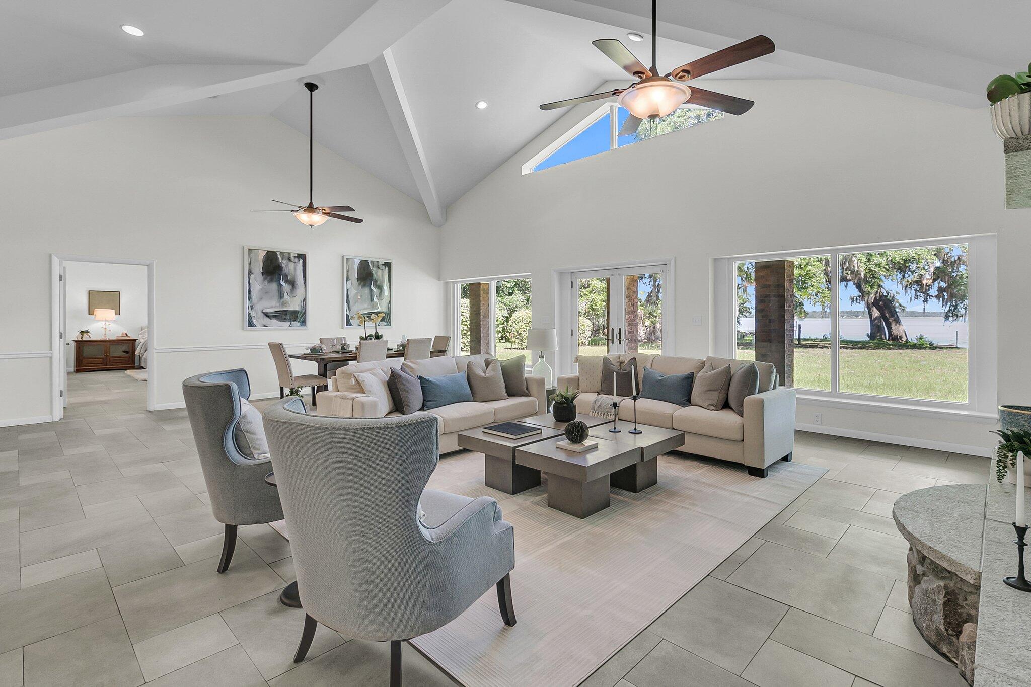 1085 Harts Bluff Road
