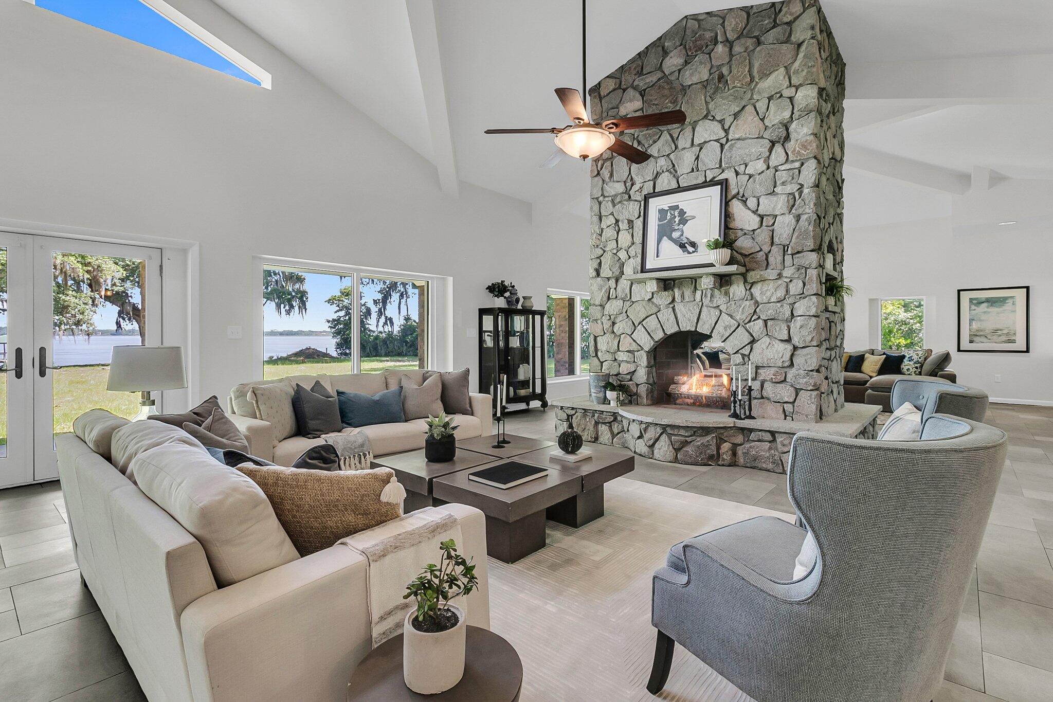 1085 Harts Bluff Road