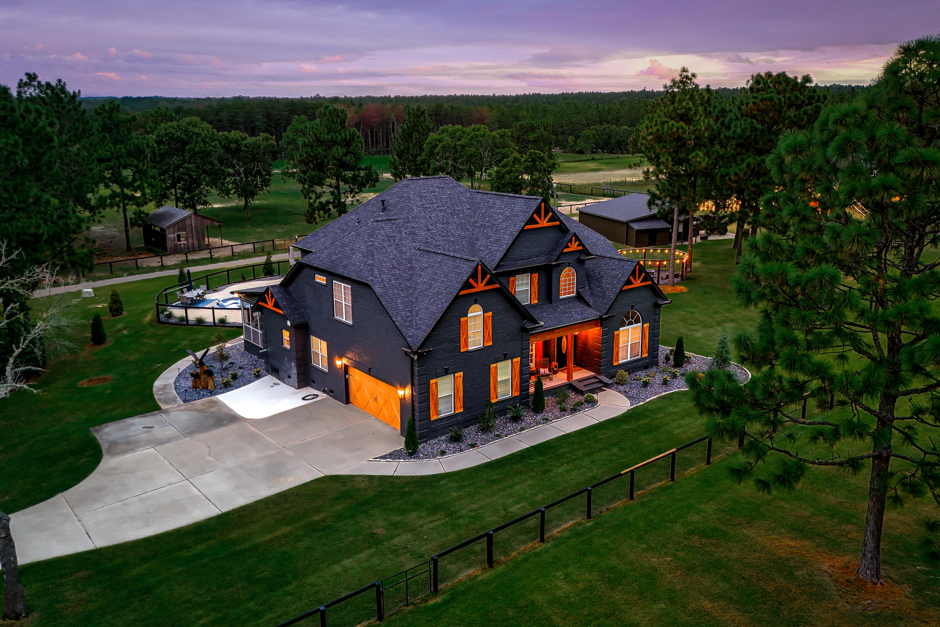 8520 Stock Horse Trail