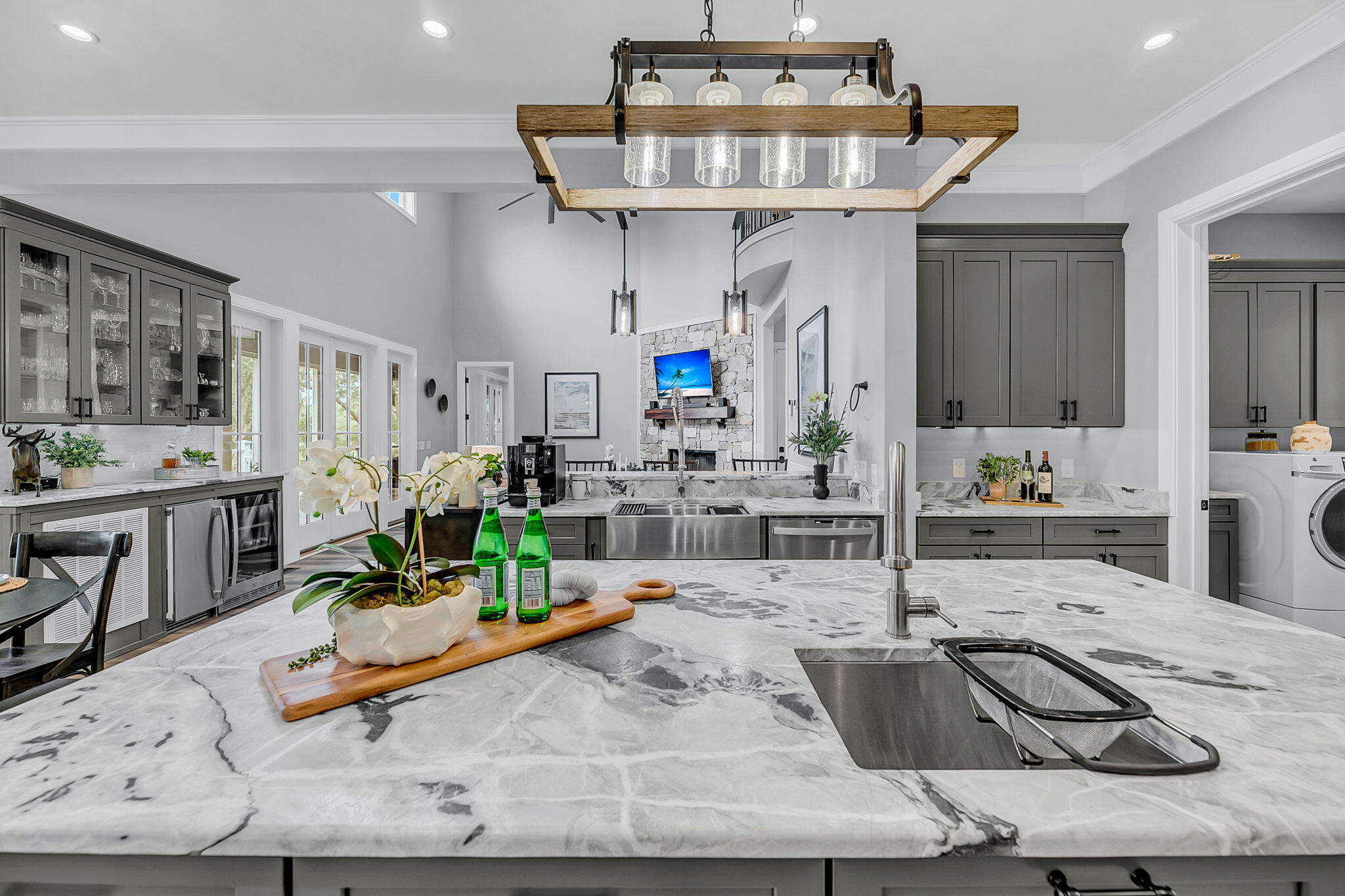 1358 Polly Point Road