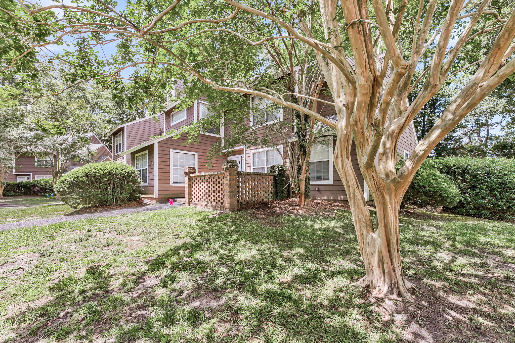 118 Luden Drive Apt B