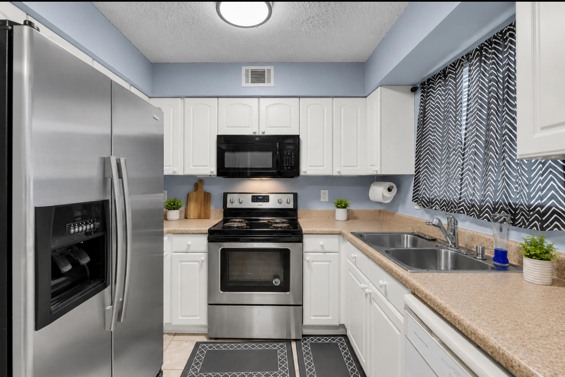 118 Luden Drive Apt B