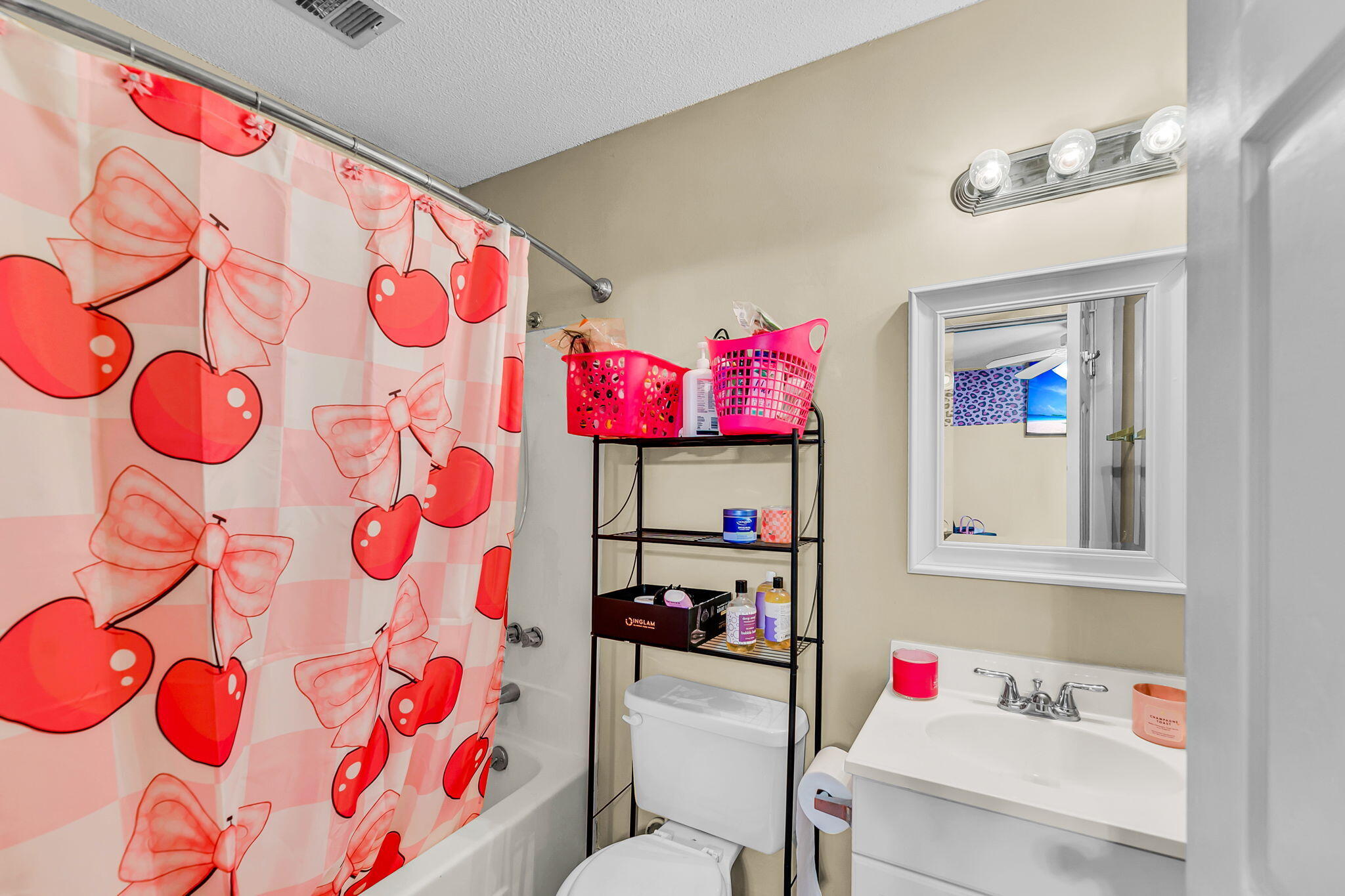 118 Luden Drive Apt B