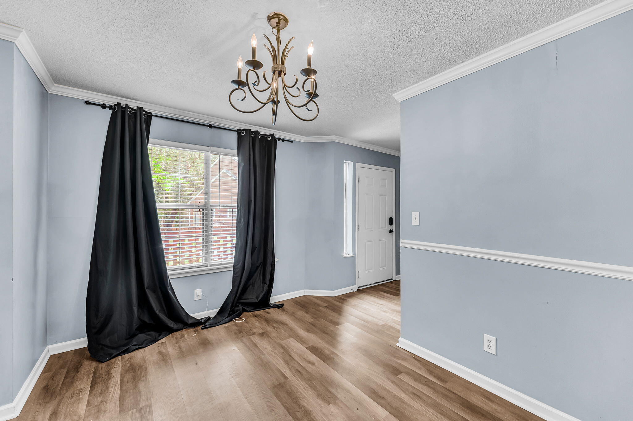 118 Luden Drive Apt B