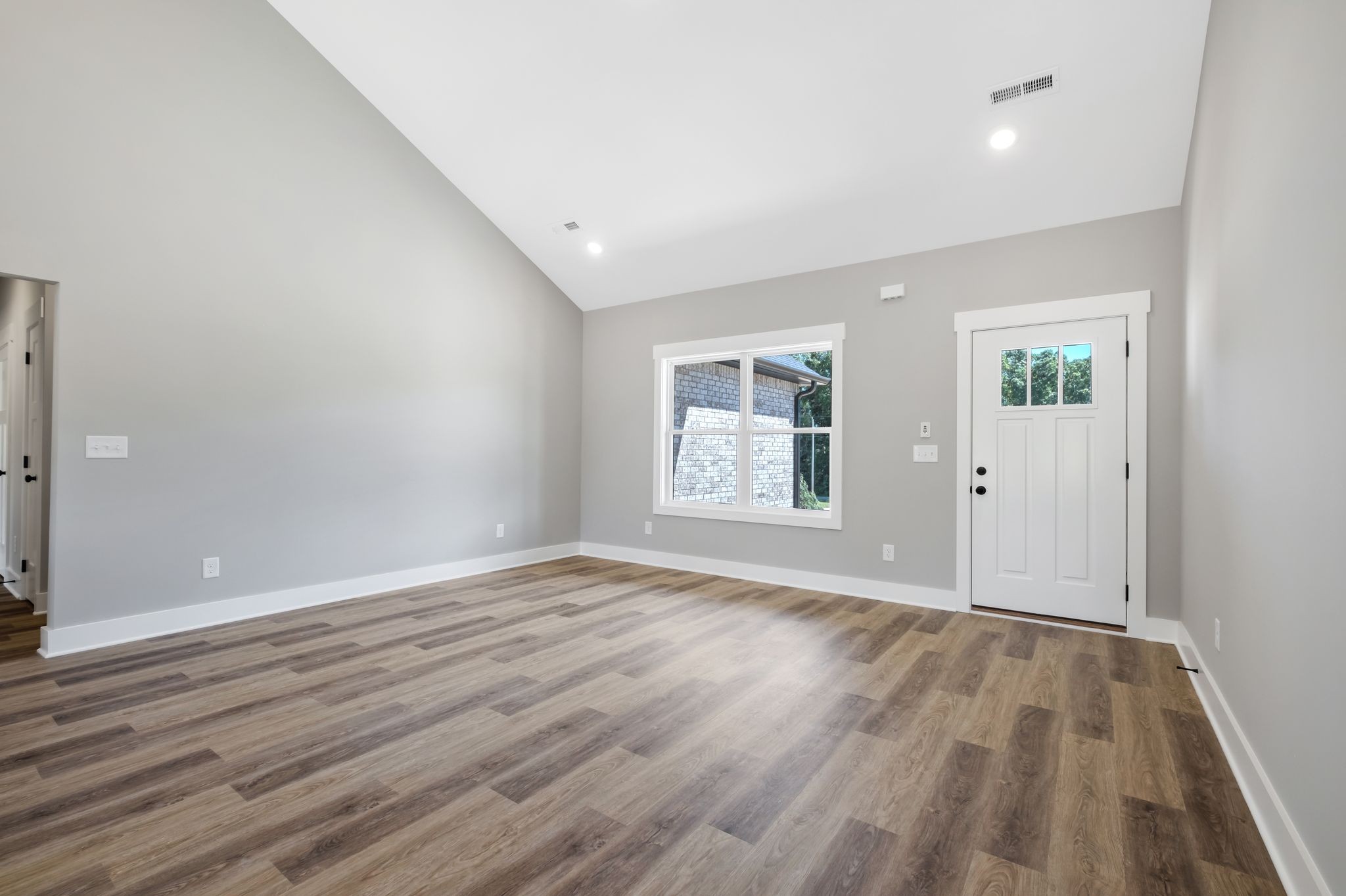 233 Lear Rd
