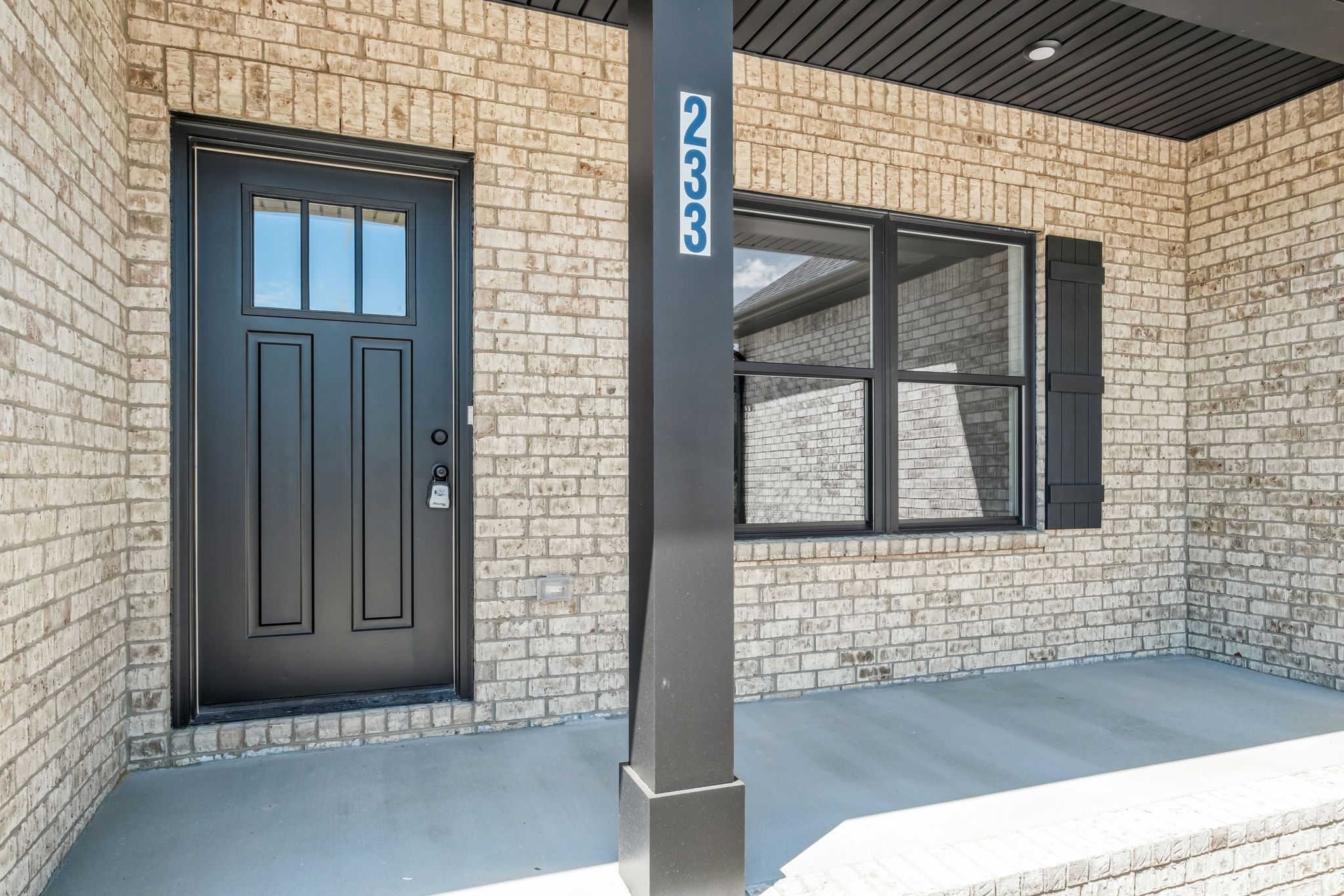 233 Lear Rd