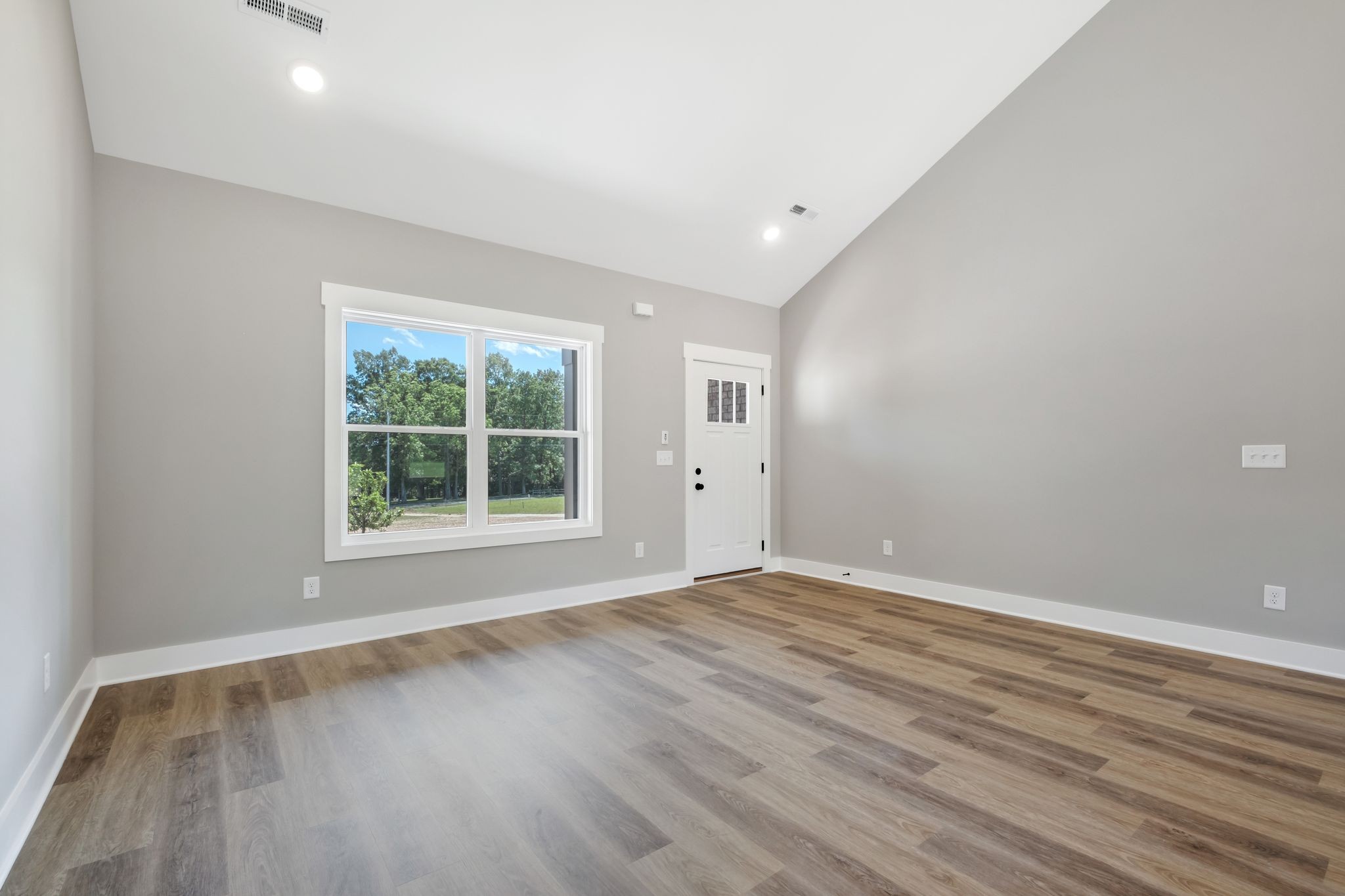 233 Lear Rd