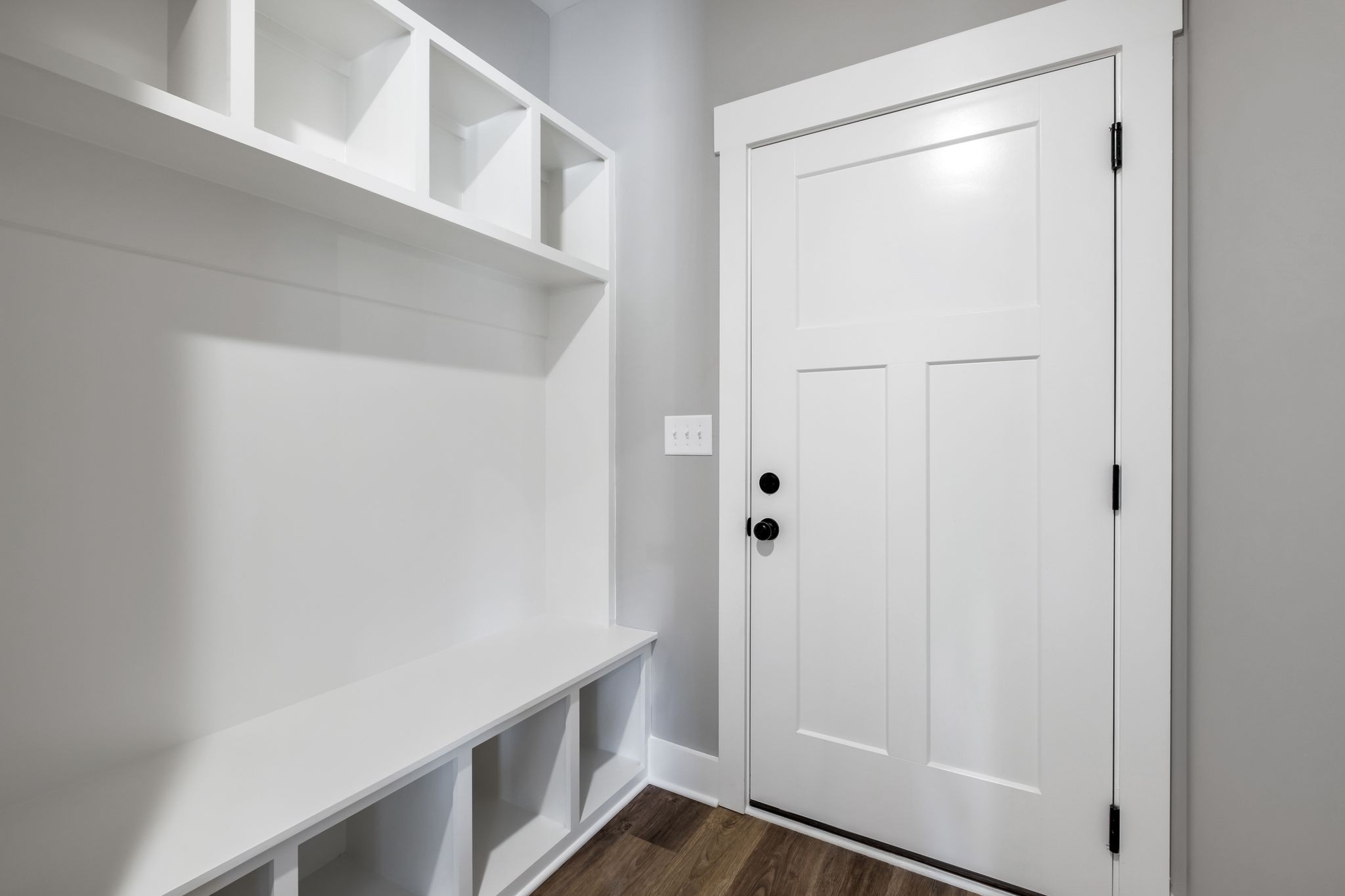 233 Lear Rd