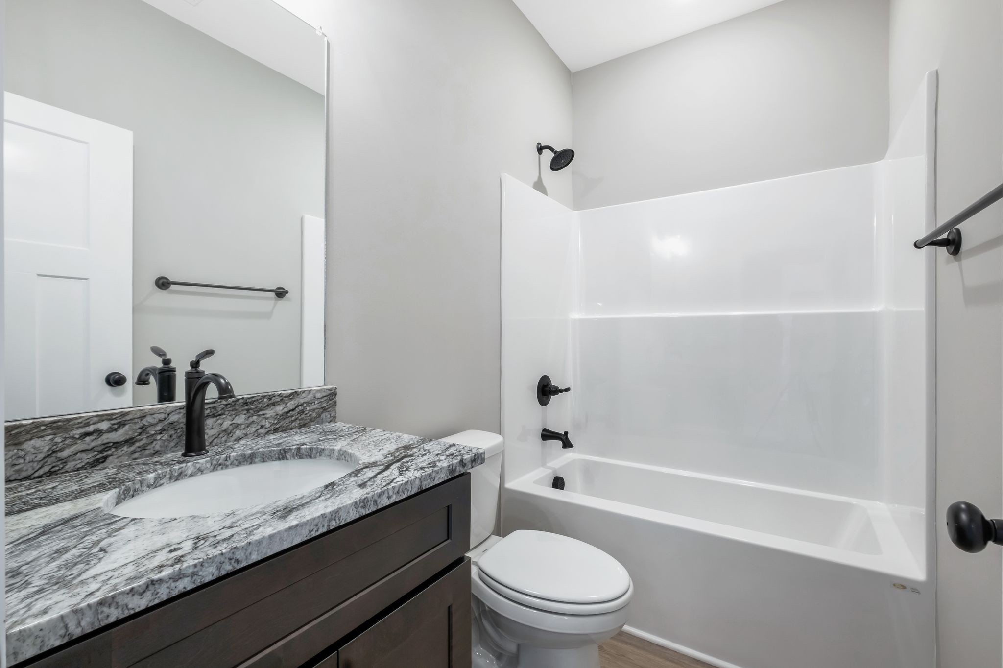 233 Lear Rd