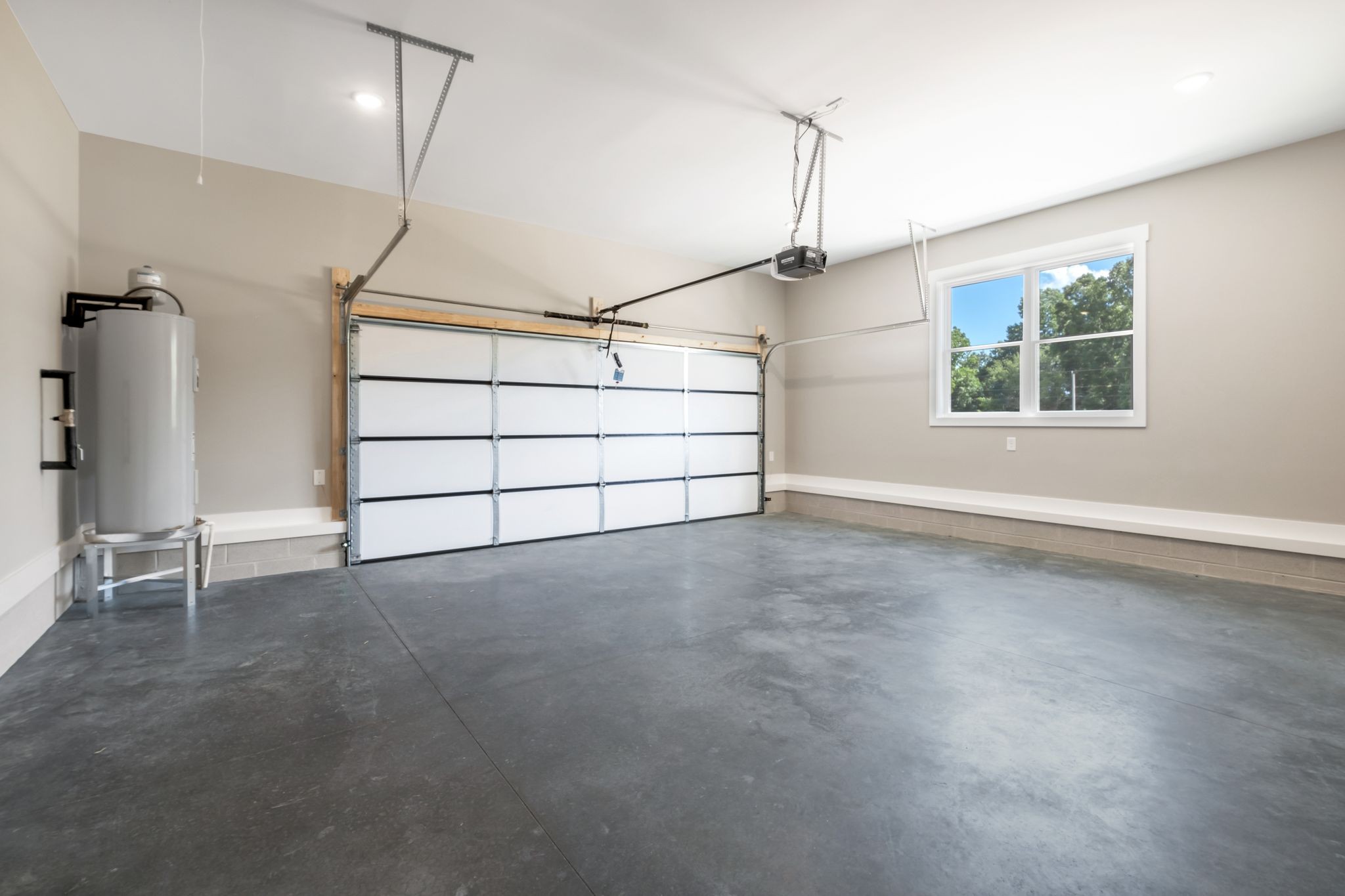 233 Lear Rd