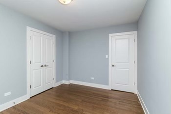 7331 W Higgins Avenue Unit: 1