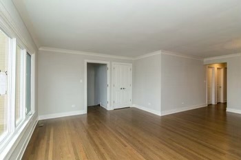 7331 W Higgins Avenue Unit: 1
