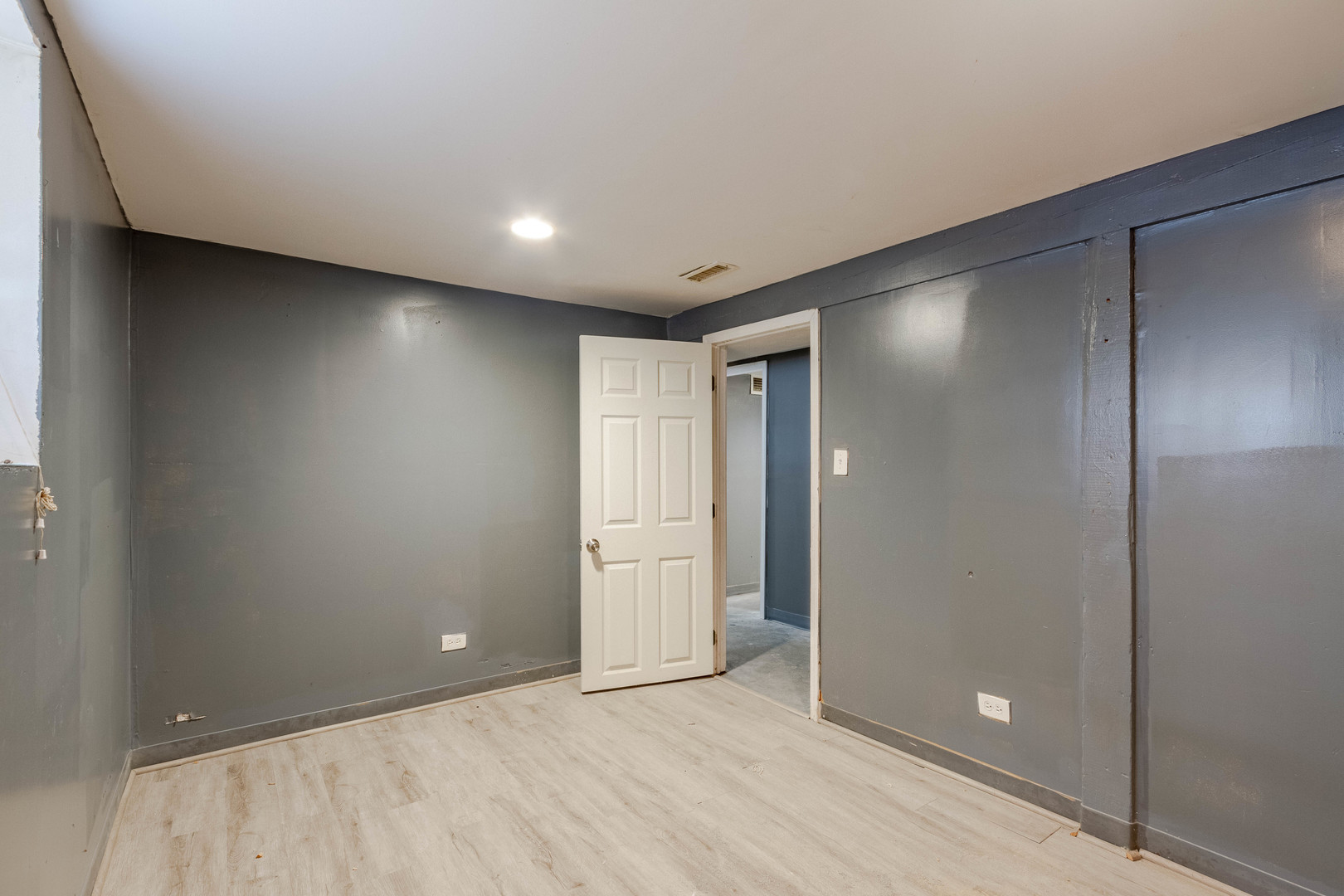 11815 S Peoria Street